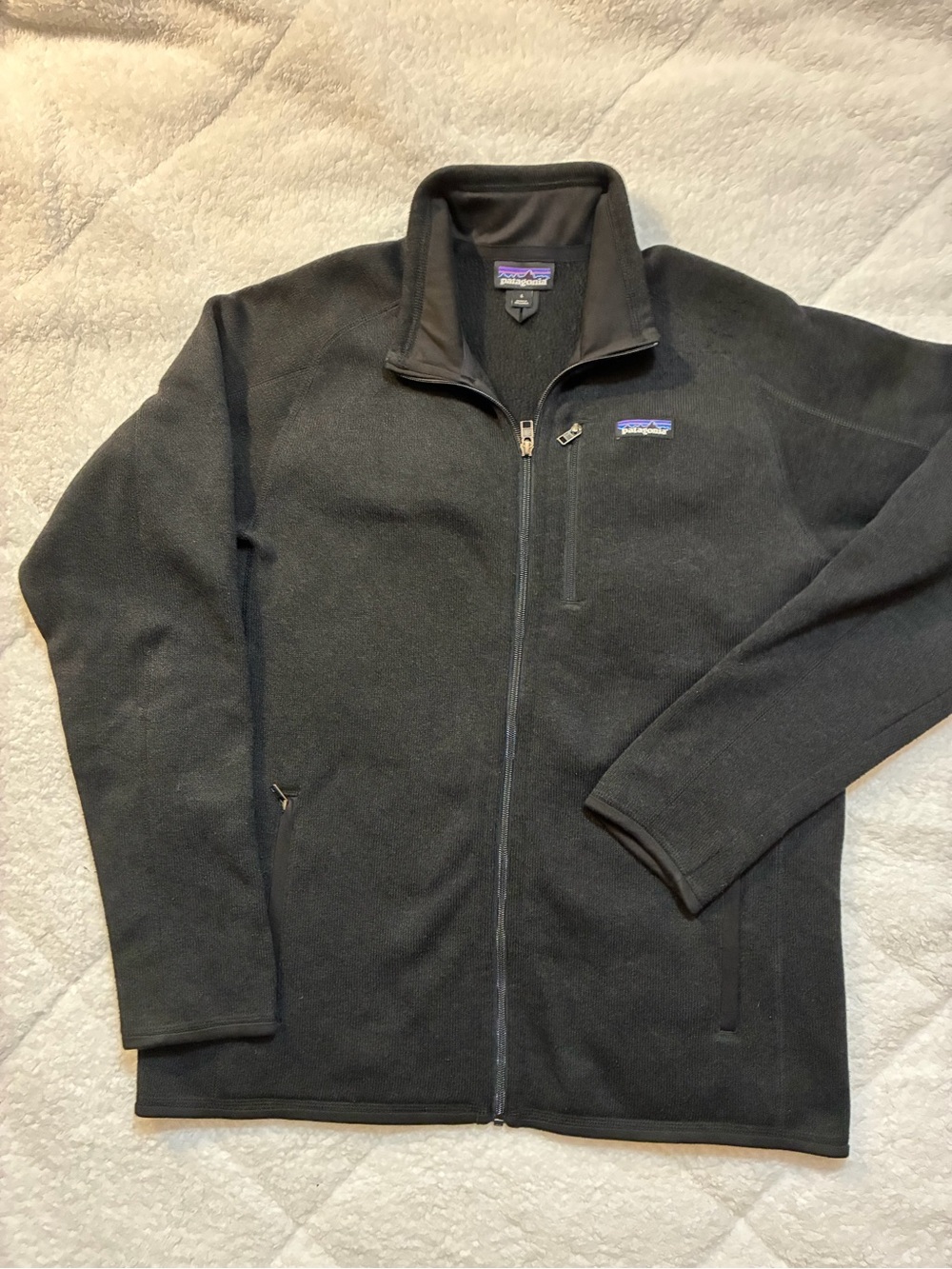 Patagonia Black Full-Zip Lightweight Fleece Jacket